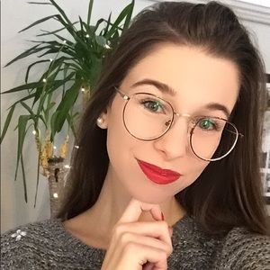 Meet your Posher, Méganne